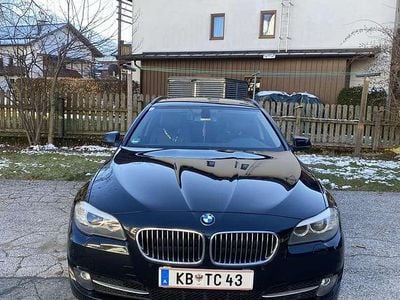 Schwarz Gebraucht 2011 BMW 520 Kombi | € 13.000 (Fairer Preis)
