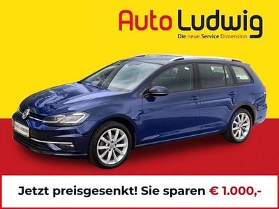 Gebraucht VW Golf VII Comfortline 110 PS (80 kW) 2018 Blau Kombi