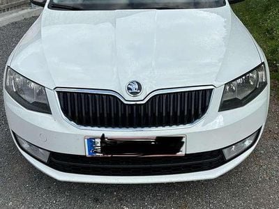 Weiß Gebraucht 2014 Skoda Octavia Kombi | € 10.000 (Fairer Preis)