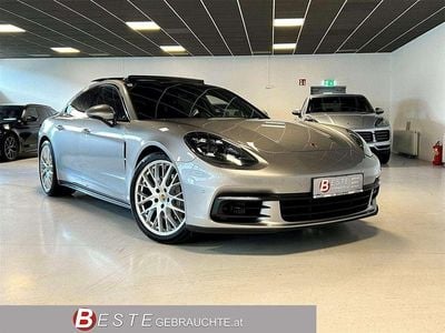 Porsche Panamera 4S