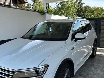 gebraucht VW Tiguan 2,0 TDI SCR 4Motion Highline