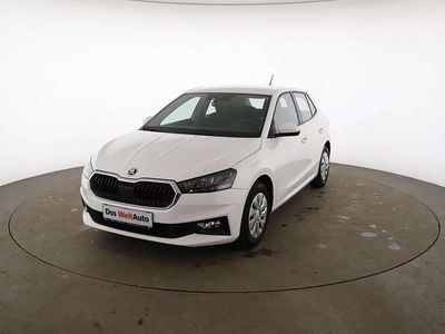 Weiss normal Gebraucht 2022 Skoda Fabia Ambition Limousine | € 14.990 (Teuer)