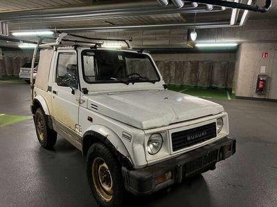 Suzuki Samurai