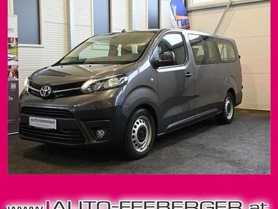 Grau Gebraucht 2022 Toyota Proace Van / Kleinbus | € 26.990 (Etwas zu teuer)