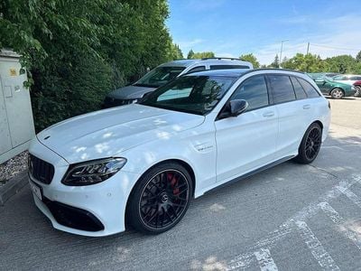 Weiß Gebraucht 2019 Mercedes C63S AMG AMG Kombi | € 60.900