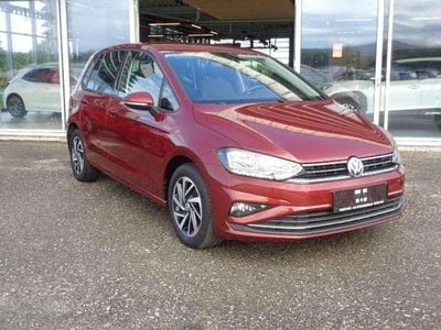 Gebraucht VW Golf VII 131 PS (96 kW) 2019 Rot Limousine