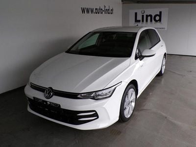 Neu VW Golf VIII 115 PS (84 kW) 2026 Weiss  normal