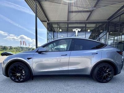 Gebraucht Tesla Model Y Long Range AWD 378 kW (514 PS) 2024 Silber SUV