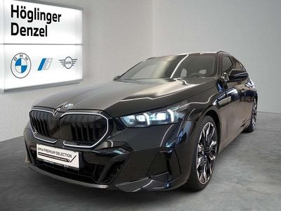 Schwarz Gebraucht 2024 BMW 520 M Sport Kombi | € 65.990 (Etwas zu teuer)