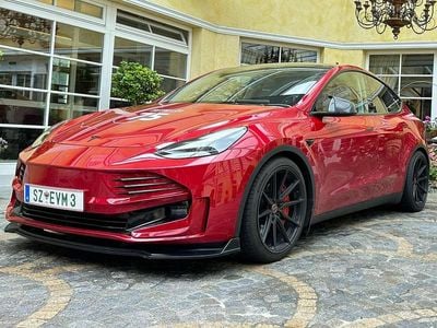 Rot Gebraucht 2021 Tesla Model Y SUV | € 39.999 (Fairer Preis)