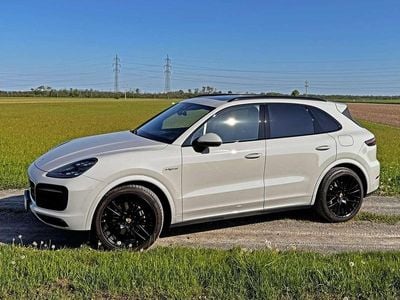 Gebraucht 2022 Porsche Cayenne SUV | € 85.000
