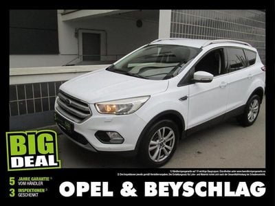 Gebraucht Ford Kuga Trend 120 PS (88 kW) 2019 Weiss SUV