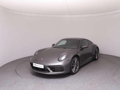 Mittelgrau metallic Gebraucht 2025 Porsche 911 Carrera S Coupé | € 195.911