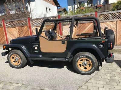 Grün Gebraucht 1997 Jeep Wrangler Sport SUV | € 17.900