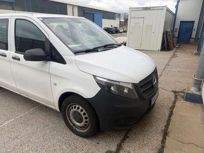 Weiß Gebraucht 2017 Mercedes Vito Van | € 32.000 (Teuer)