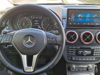 Schwarz Gebraucht 2012 Mercedes 180 Limousine | € 6.800