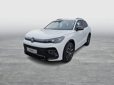 Neu VW Tiguan Sport 150 PS (110 kW) 2025 Weiss  normal SUV
