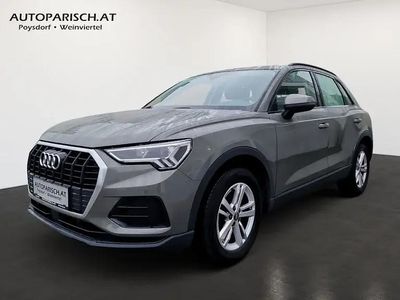 Mittelgrau metallic Gebraucht 2019 Audi Q3 Ambiente SUV | € 24.560 (Etwas zu teuer)