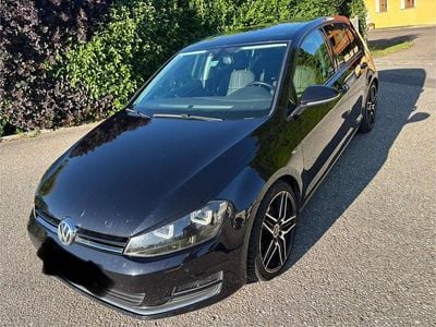 Schwarz Gebraucht 2015 VW Golf VII LOUNGE Limousine | € 11.900 (Fairer Preis)