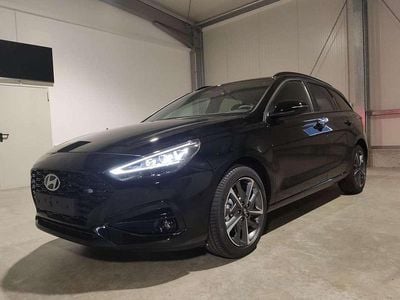 gebraucht Hyundai i30 Kombi GO! PLUS 1.0 T-GDI 100 PS 7DCT Navi-AppleCarPlay-AndroidAuto-Winterpaket-Rückfahrkamera-PDC-DAB-Klima-Tempomat-17''Alu-sofort