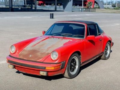Rot Gebraucht 1979 Porsche 911SC Cabrio | € 20.000