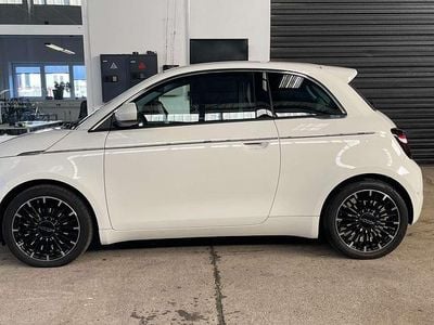Weiß Gebraucht 2024 Fiat 500e La Prima Kleinwagen | € 21.800 (Superpreis)