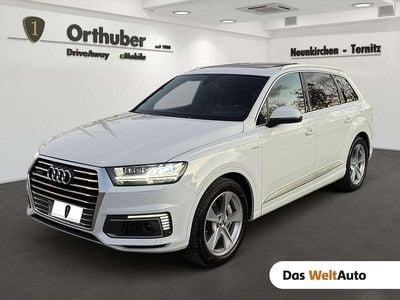 Weiss metallicperleffekt Gebraucht 2017 Audi Q7 Design SUV | € 39.990 (Etwas zu teuer)