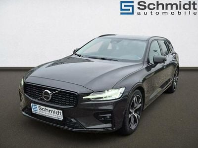 Grau Gebraucht 2024 Volvo V60 Plus Kombi | € 37.890