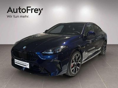 Blau Gebraucht 2025 BMW 220 Shadowline Coupé | € 49.890 (Etwas zu teuer)
