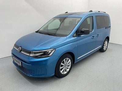 Mittelblau metallic Gebraucht 2022 VW Caddy Style Van / Kleinbus | € 29.890 (Fairer Preis)