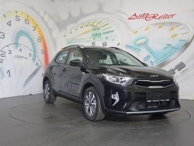 Neu Kia Stonic Silver 101 PS (74 kW) 2025 Aurora black pearl SUV