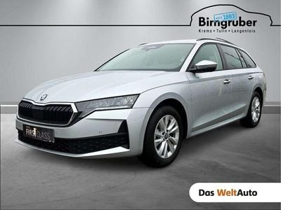 Silber metallic Gebraucht 2025 Skoda Octavia Essence Kombi | € 33.470 (Etwas zu teuer)
