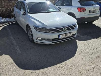 Gebraucht VW Passat Comfortline 120 PS (88 kW) 2015 Weiß Kombi