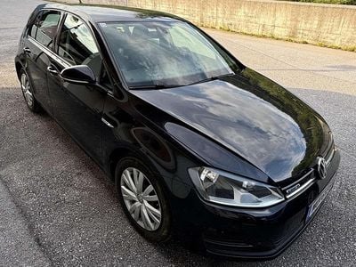 Gebraucht VW Golf VII 110 PS (80 kW) 2016 Schwarz Limousine