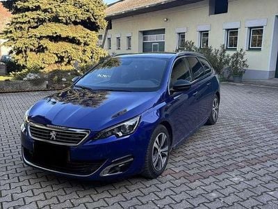 Blau Gebraucht 2015 Peugeot 308 SW GT-line Kombi | € 14.900