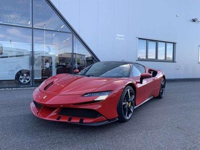 Rot Gebraucht 2021 Ferrari SF90 Coupé | € 539.900