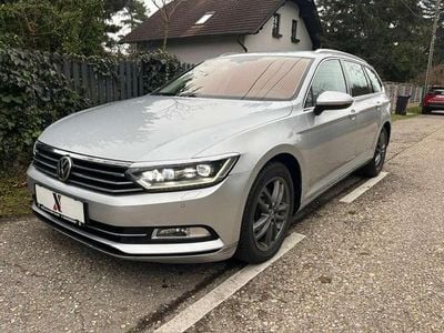 Grau Gebraucht 2015 VW Passat Highline Kombi | € 11.480 (Fairer Preis)