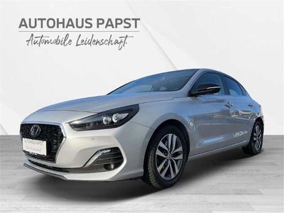 gebraucht Hyundai i30 Fastback 16 CRDI Level 6