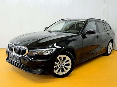Schwarz Gebraucht 2021 BMW 318 Kombi | € 22.990 (Fairer Preis)