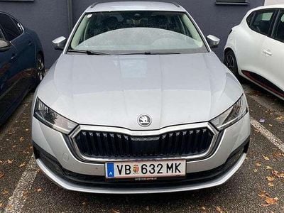 Silber Gebraucht 2022 Skoda Octavia Ambition Kombi | € 21.500 (Superpreis)