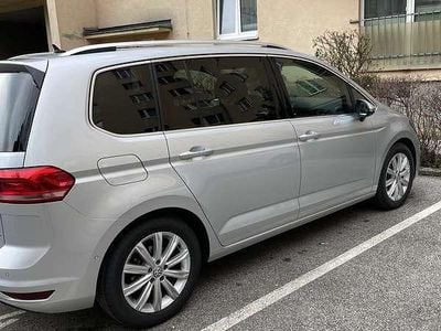 Gebraucht VW Touran Highline 150 PS (110 kW) 2015 Van / Kleinbus