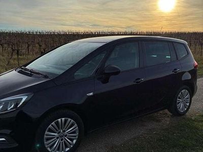 Gebraucht 2018 Opel Zafira Tourer Edition Van / Kleinbus | € 13.500