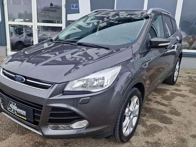 Grau Gebraucht 2015 Ford Kuga Titanium SUV | € 10.999 (Guter Preis)