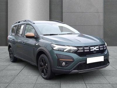 Grün Neu 2025 Dacia Jogger Extreme Van / Kleinbus | € 24.285 (Guter Preis)
