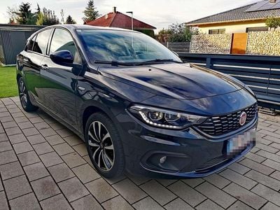 Gebraucht Fiat Tipo Lounge 95 PS (69 kW) 2016 Schwarz Limousine