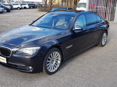 Gebrauchter Bmw 750 51 Bmw 750 Zu Verkaufen Autouncle