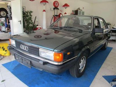 Grün Gebraucht 1981 Audi 80 Limousine | € 7.800