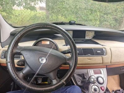 Gebraucht 2008 Lancia Phedra Van / Kleinbus | € 650