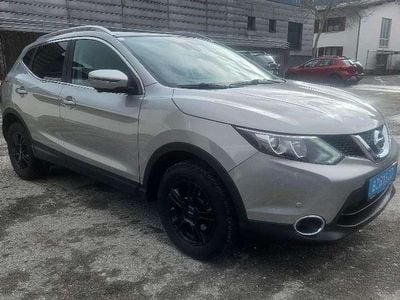 Gebraucht Nissan Qashqai N-Connecta 131 PS (96 kW) 2017 Grau SUV