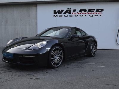 Schwarz metallic Gebraucht 2025 Porsche 718 Cayman Coupé | € 89.900
